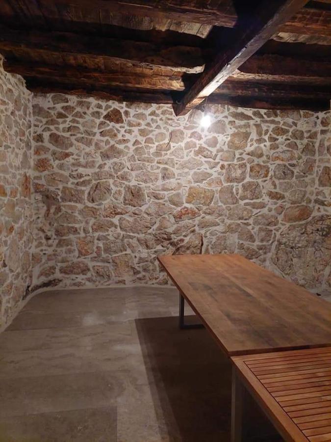 Pavlic 2 Lägenhet Omiš Exteriör bild