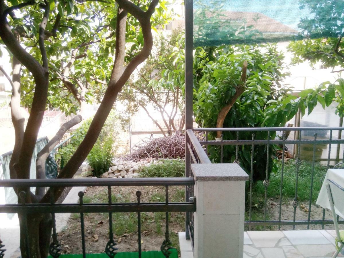 Pavlic 2 Lägenhet Omiš Exteriör bild