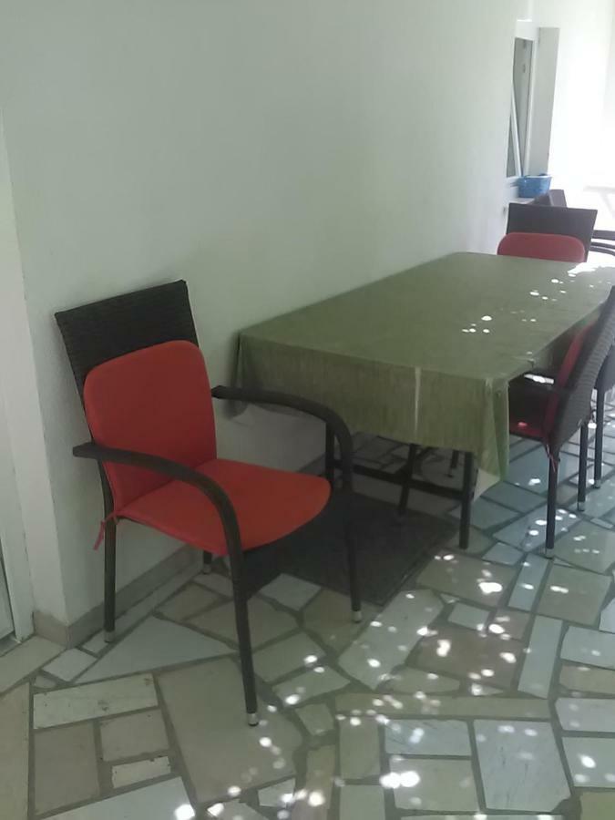 Pavlic 2 Lägenhet Omiš Exteriör bild